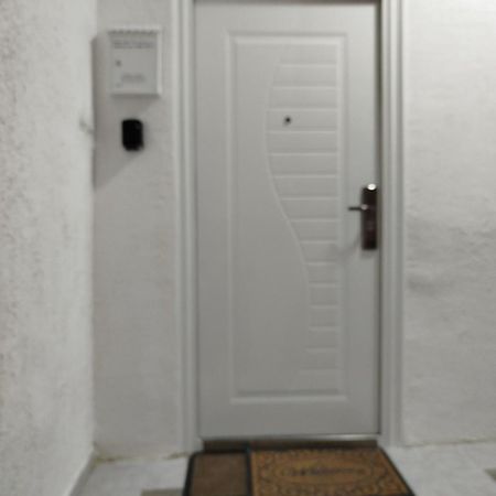 Guesthouse Bit Accommodation Котор Экстерьер фото