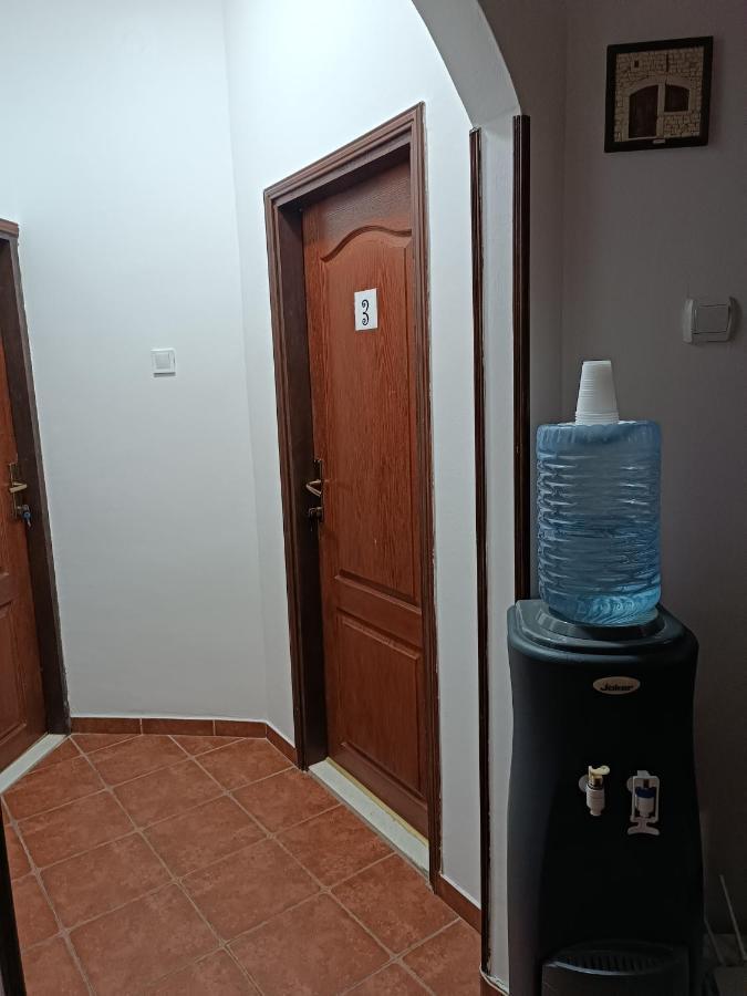 Guesthouse Bit Accommodation Котор Экстерьер фото
