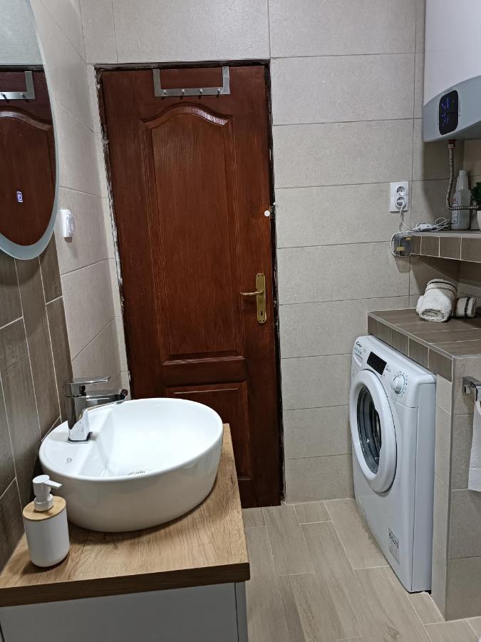Guesthouse Bit Accommodation Котор Экстерьер фото